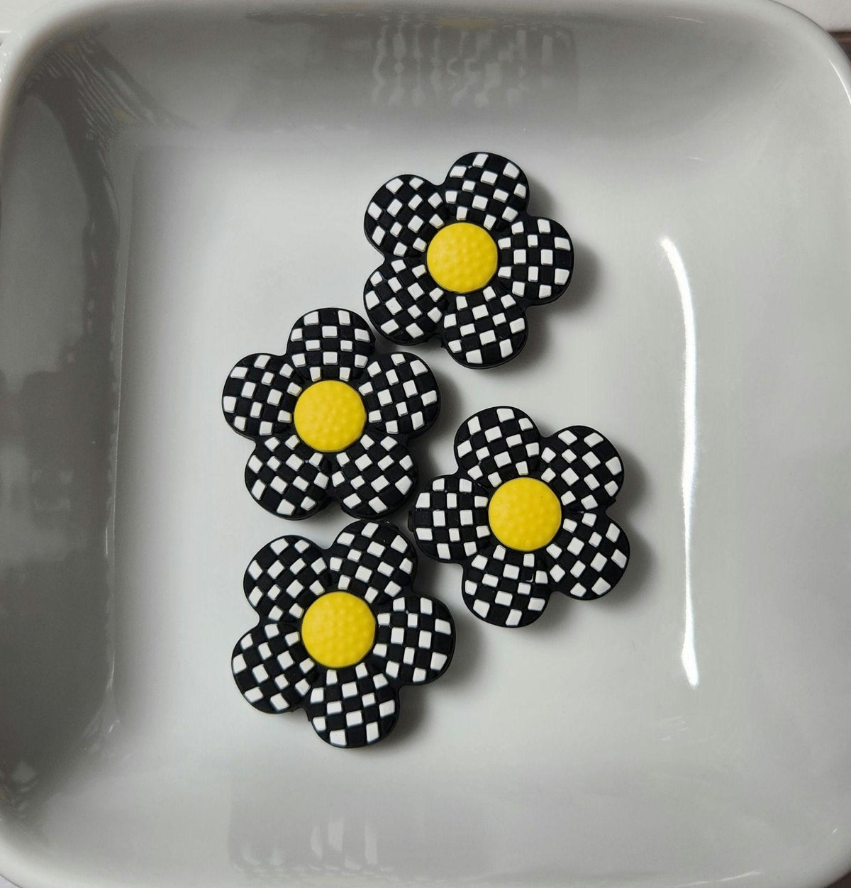 Flower Silicone focal beads