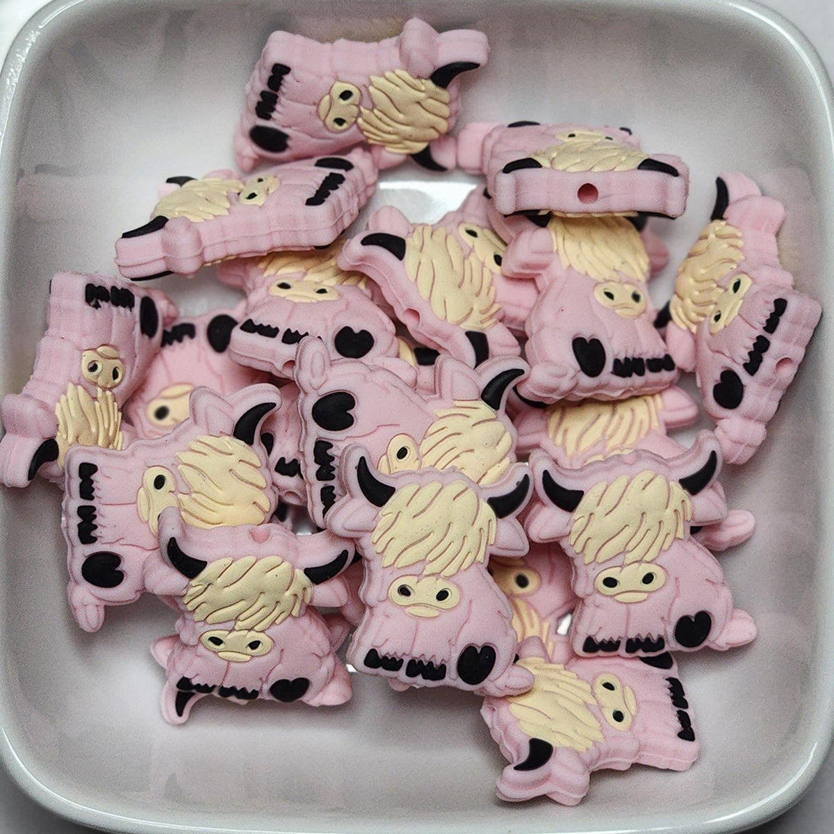 Highland Cow Silicone focal beads