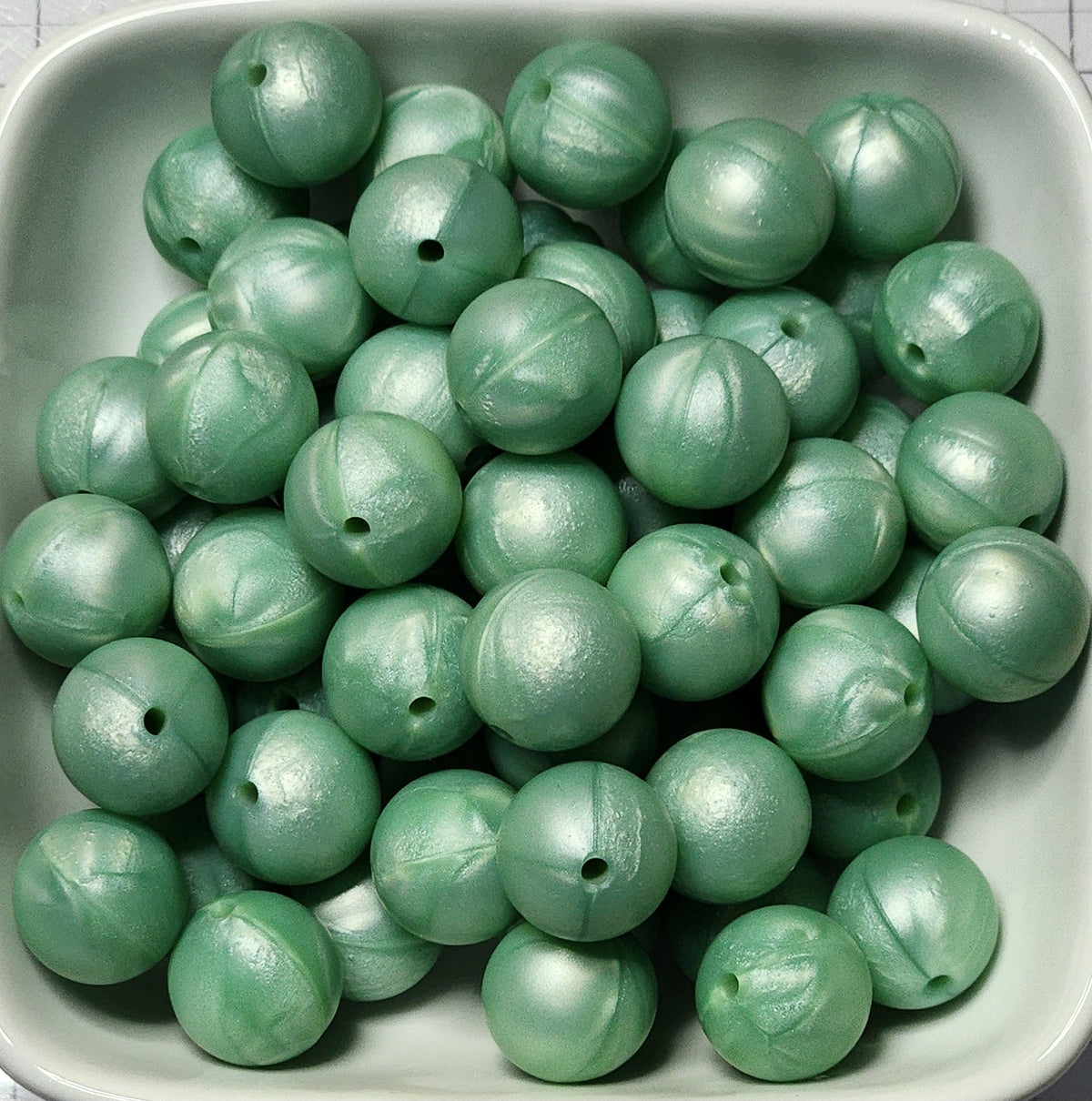 15 mm Solid Silicone Beads 20 pack