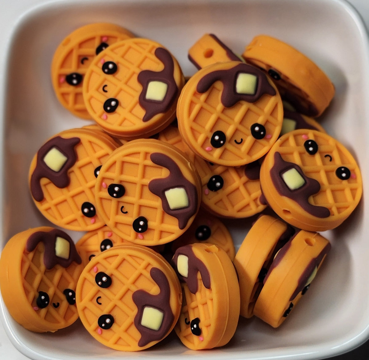 Waffle silicone focal beads